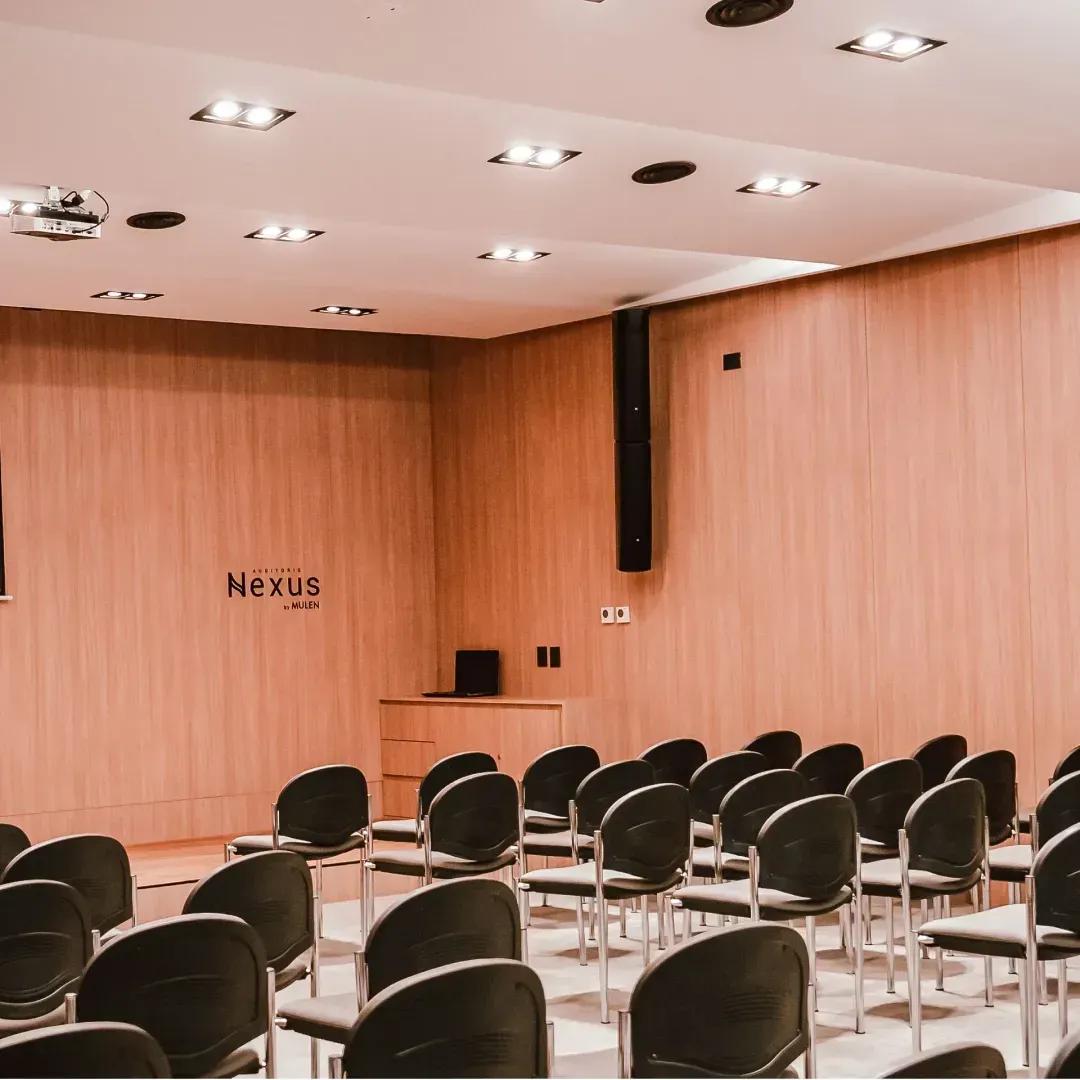 auditorio-nexus-características